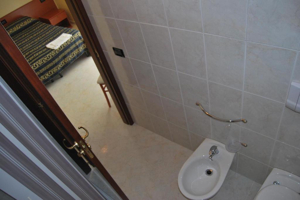 Hotel Il Chierichetto San Giovanni Rotondo Bilik gambar