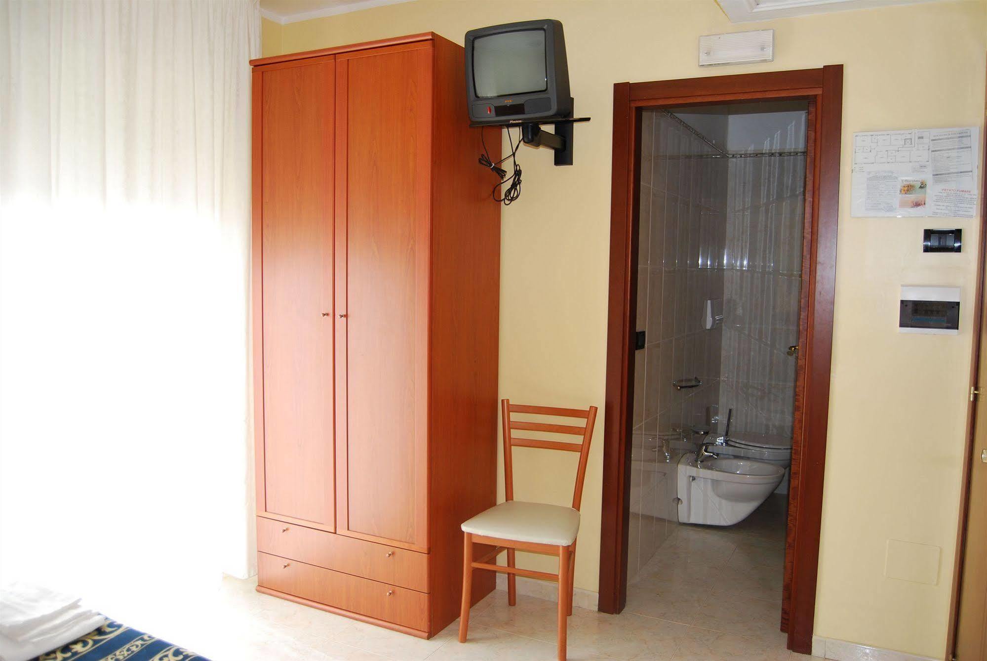Hotel Il Chierichetto San Giovanni Rotondo Luaran gambar