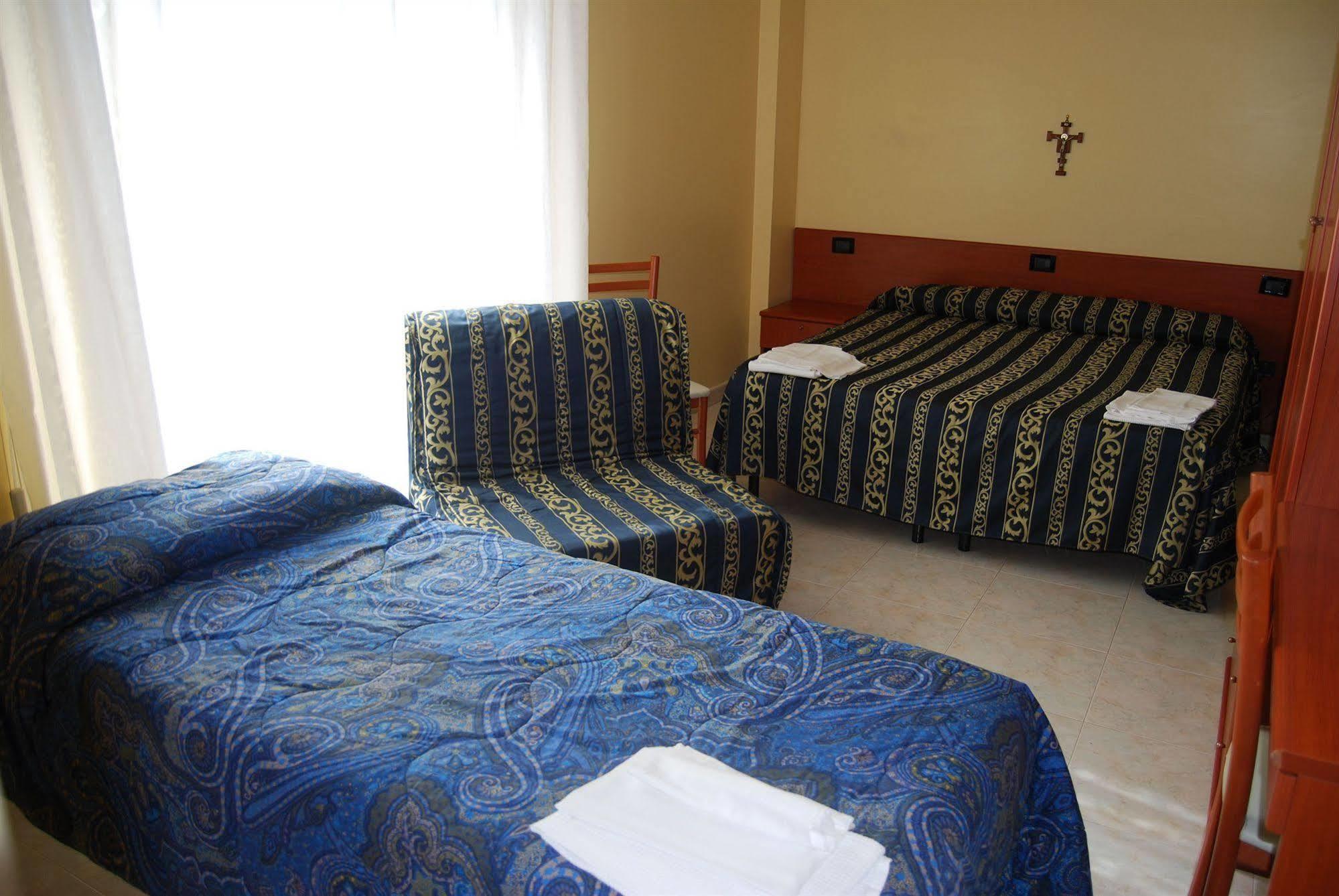 Hotel Il Chierichetto San Giovanni Rotondo Luaran gambar