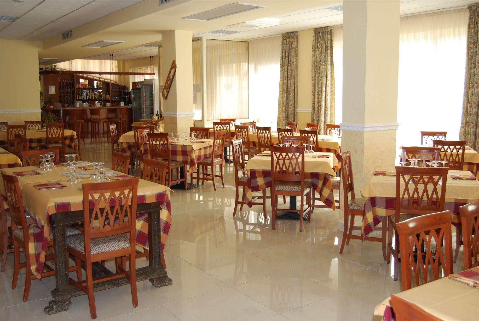 Hotel Il Chierichetto San Giovanni Rotondo Luaran gambar